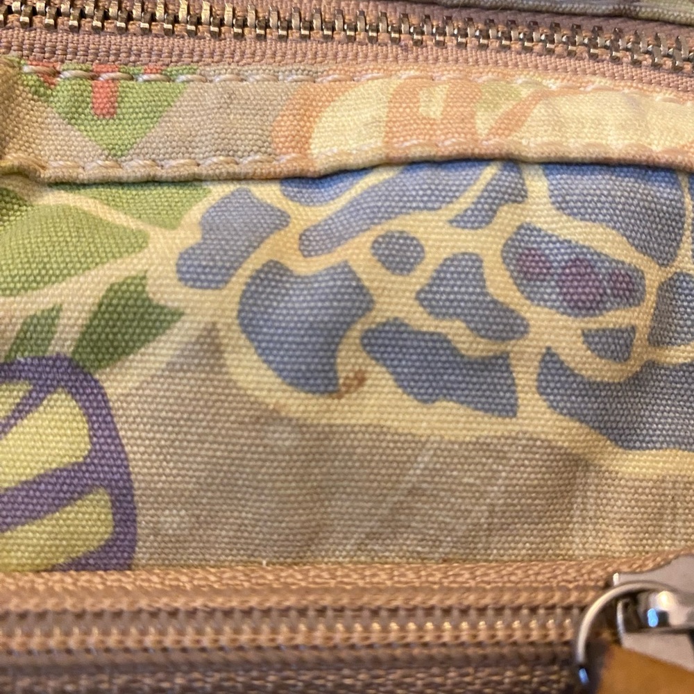 Fossil floral Crossbody - Picture 14 of 14
